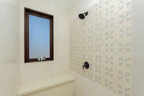 Las Catalinas Collection