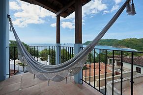 Las Catalinas Collection