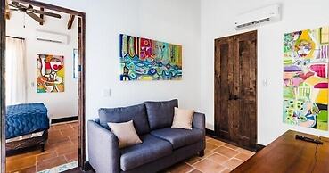 Las Catalinas Collection