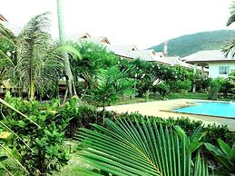 Krisada Beach Resort