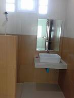 Krisada Beach Resort