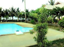 Krisada Beach Resort