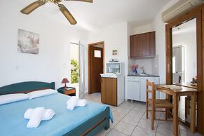 Malvasia Corner Studios