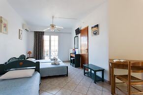 Malvasia Corner Studios