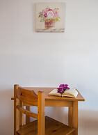 Malvasia Corner Studios