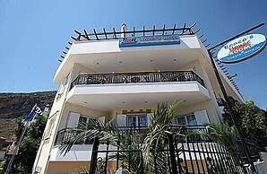 Malvasia Corner Studios