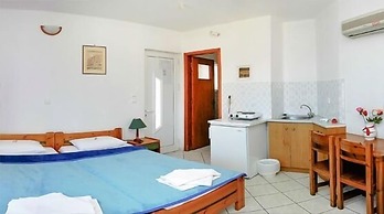 Malvasia Corner Studios