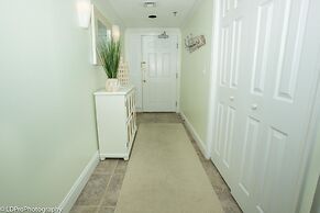 Destin Towers by Holiday Isle