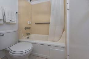 Island Colony by Hawaii Ocean Club