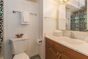 Island Colony by Hawaii Ocean Club