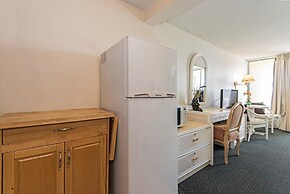 Island Colony by Hawaii Ocean Club