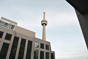 Livingsuites Toronto - 20 Blue Jays Way