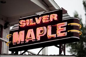 Silver Maple Inn