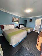 Tulip Motel