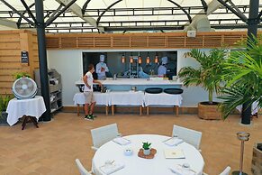 Le Domaine Anse Marcel Beach Resort