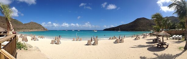 Le Domaine Anse Marcel Beach Resort