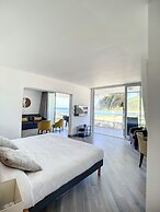 Le Domaine Anse Marcel Beach Resort