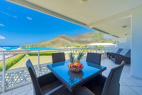 Le Domaine Anse Marcel Beach Resort