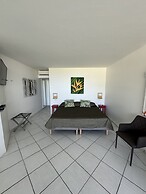 Le Domaine Anse Marcel Beach Resort