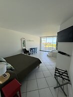 Le Domaine Anse Marcel Beach Resort