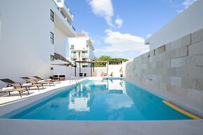 Coral Blue Beach Condo