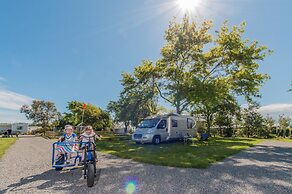 Martinborough TOP 10 Holiday Park