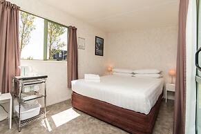 Martinborough TOP 10 Holiday Park