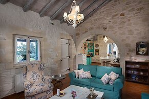 Boutique Villa Petra Eleni