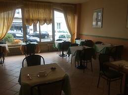 Hotel Anne de Beaujeu