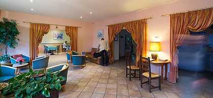 Hotel Anne de Beaujeu