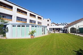 Sporthotel Podersdorf