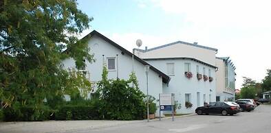 Sporthotel Podersdorf