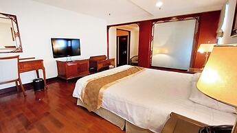 King's Paradise Hotel
