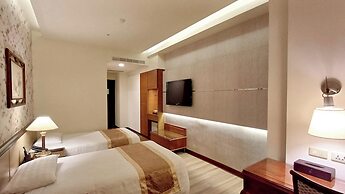 King's Paradise Hotel