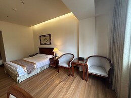 King's Paradise Hotel