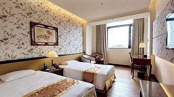 King's Paradise Hotel