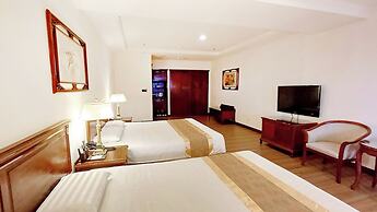 King's Paradise Hotel