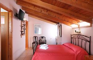 Monemvasia Green Apartments