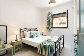 Monemvasia Green Apartments