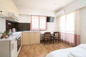 Monemvasia Green Apartments