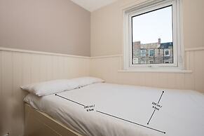 Destiny Student Meadow Court - Campus Accommodation