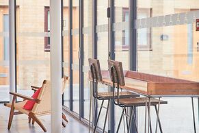 Destiny Student Meadow Court - Campus Accommodation