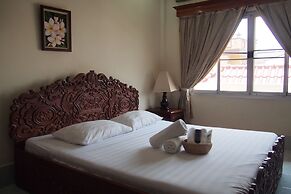 Lalco AR Hotel