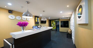 Matchbox Bangkok Hostel