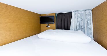 Matchbox Bangkok Hostel