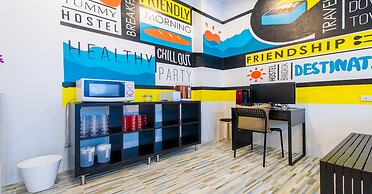 Matchbox Bangkok Hostel