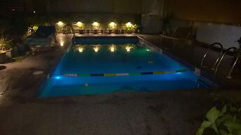 Hotel Seven Hills Tower