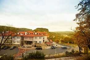 Afkos Grammos Luxury Boutique Hotel