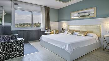 Hotel H