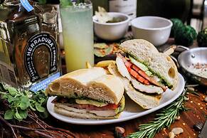 Hotel Indigo Atlanta Downtown by IHG